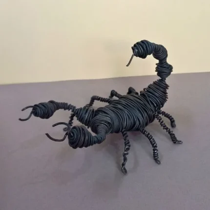 مجسمه سیمی عقرب