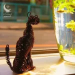 مجسمه سیمی سگ نشسته