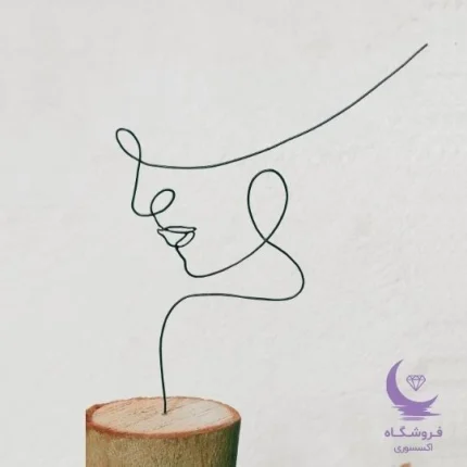 مجسمه مفتولی مادر