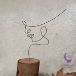 مجسمه سیمی مادر