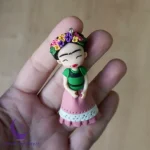 گردنبند دست ساز عروسکی دختر مکزیکی
