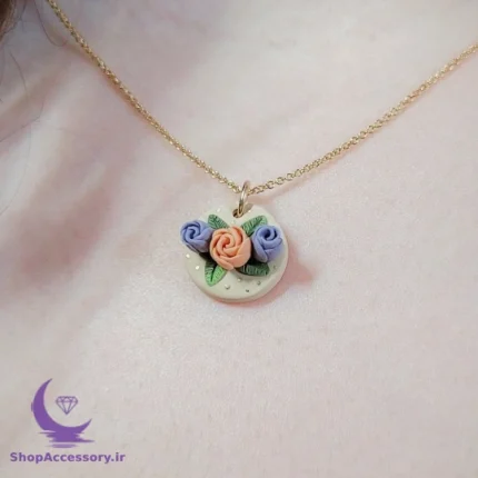 گردنبند دست ساز گل رنگی