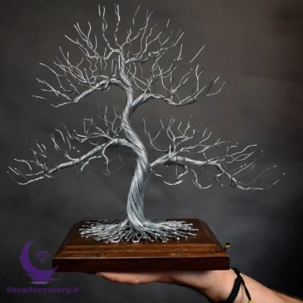 درخت سیمی بزرگ