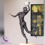مجسمه سیمی دختر ورزشگار